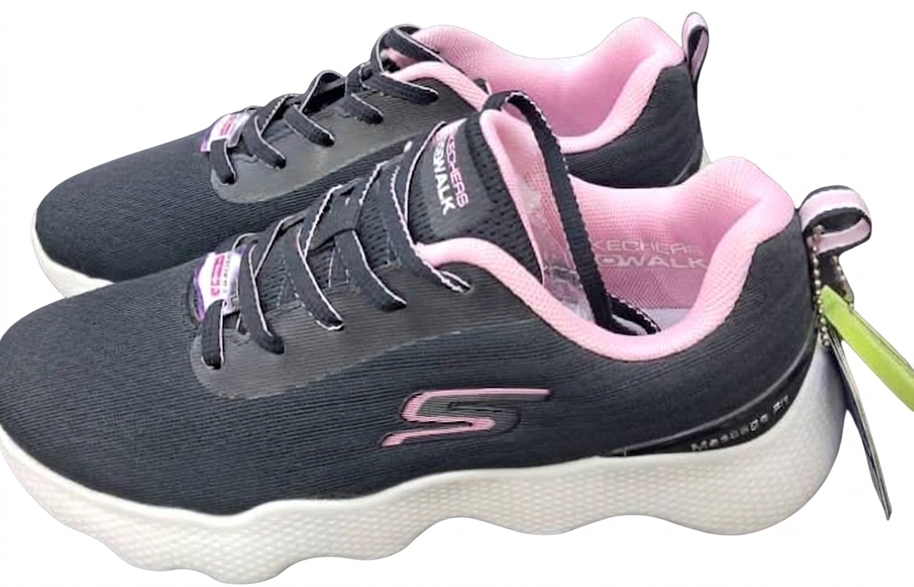 کفش پیاده‌روی زنانه اسکیچرز (Skechers) مدل GoWalk رنگ مشکی صورتی - کفی طبی