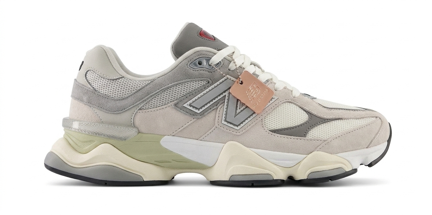 کفش ورزشی نیوبالنس ۹۰۶۰ رنگ سی سالت (New Balance 9060 "Sea Salt")