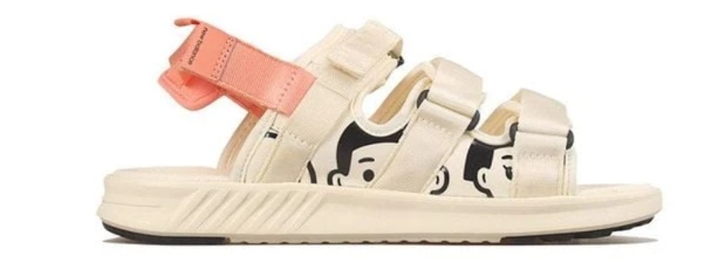 صندل‌های اسپرت طرح نیوبالانس (New Balance Style Sports Sandals)