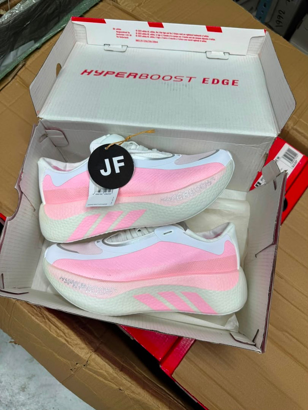 کتانی ورزشی هایپربوست اج (Hyperboost Edge - White/Pink)