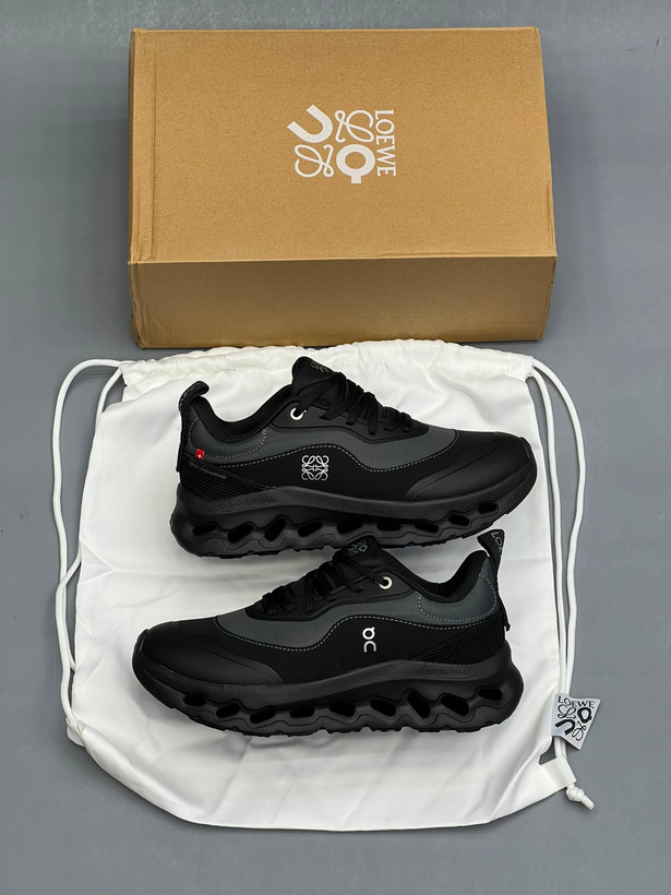 کفش زنانه لووه x آن رانینگ (Loewe x On) مدل Cloudtilt - تمام مشکی (All Black)