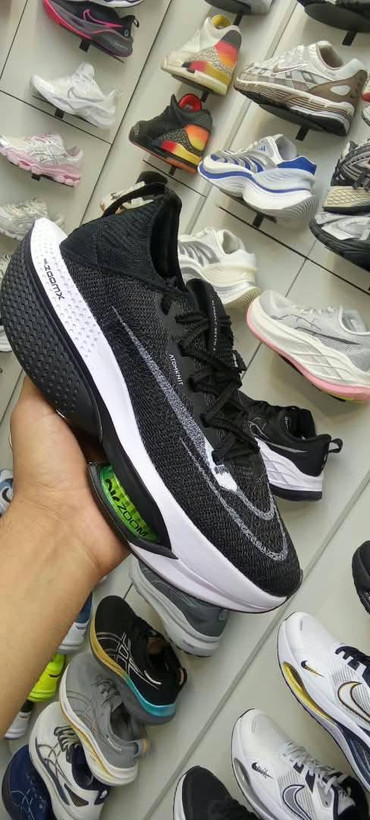 کفش دویدن تخصصی نایکی مدل Air Zoom Alphafly NEXT% 2 رویه AtomKnit مشکی سفید