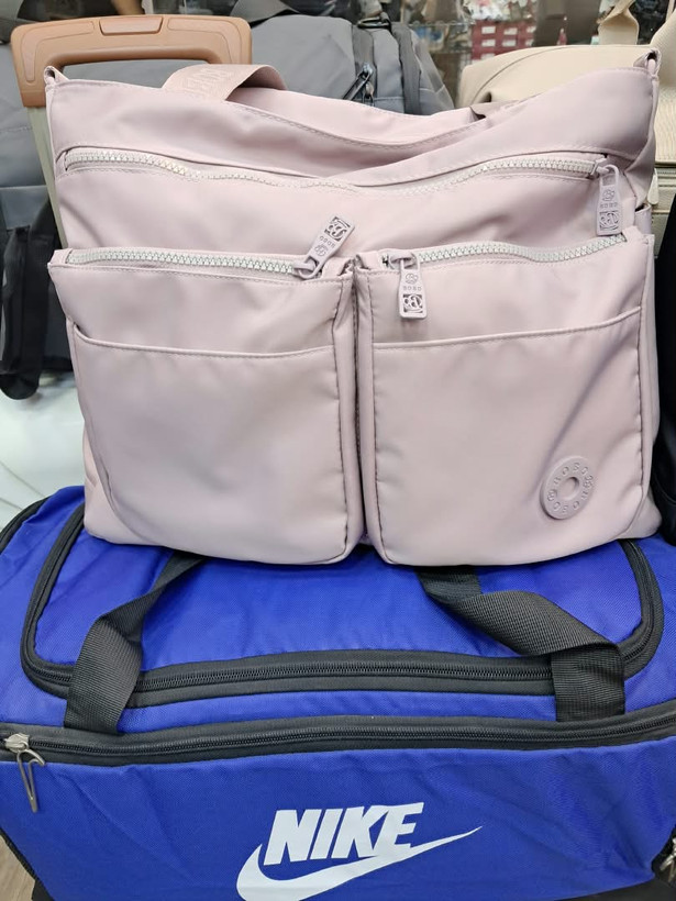 کیف دوشی و دستی چندمنظوره برند BOBO BAG - رنگ مشکی کژوال